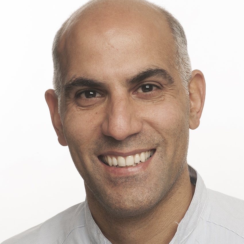 Dr Amir Vahda